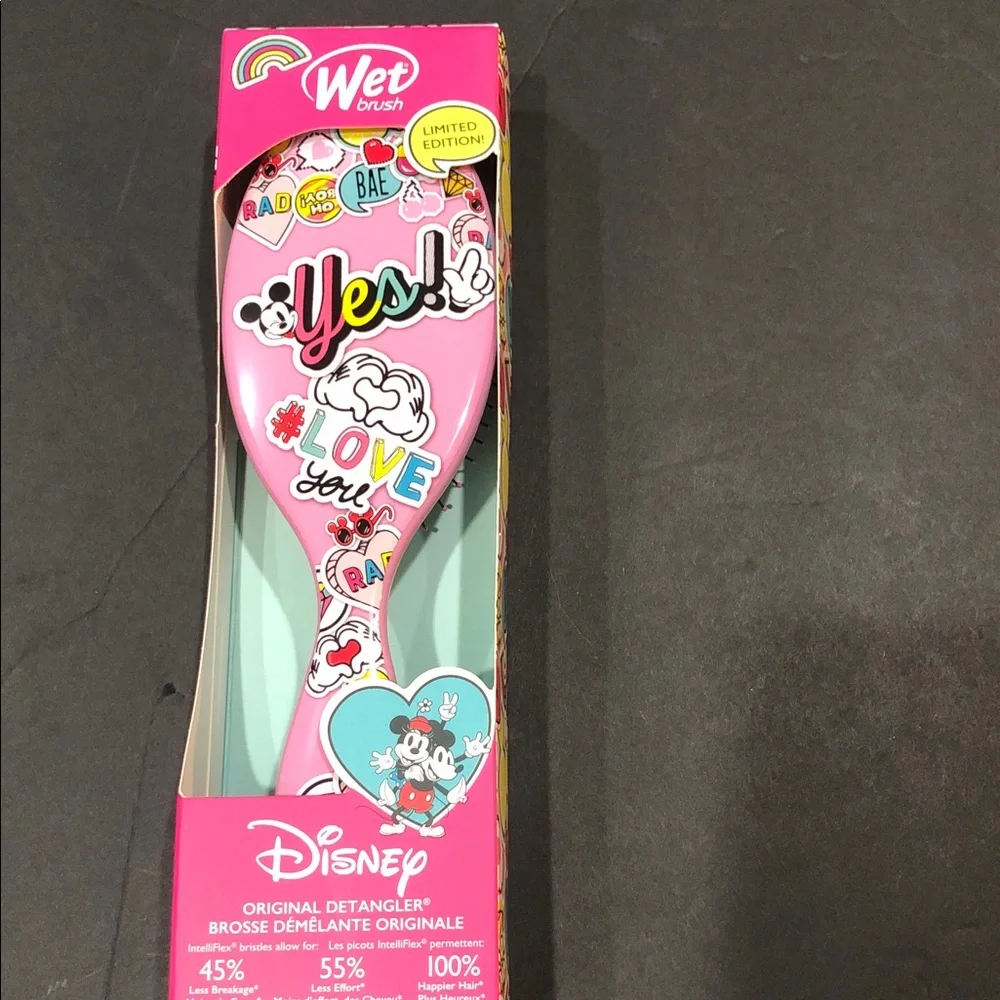 Disney + Wet Brush Limited Edition original‎ detangler pink brush brand new
